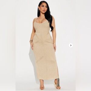 Hunter & Brown NWT Metallic Knit V-Neck Lined Maxi Dress Gold & Beige Size M
